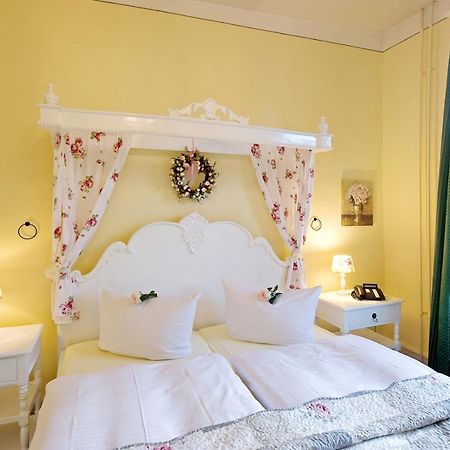 Schlosshotelgedern Zewnętrze zdjęcie