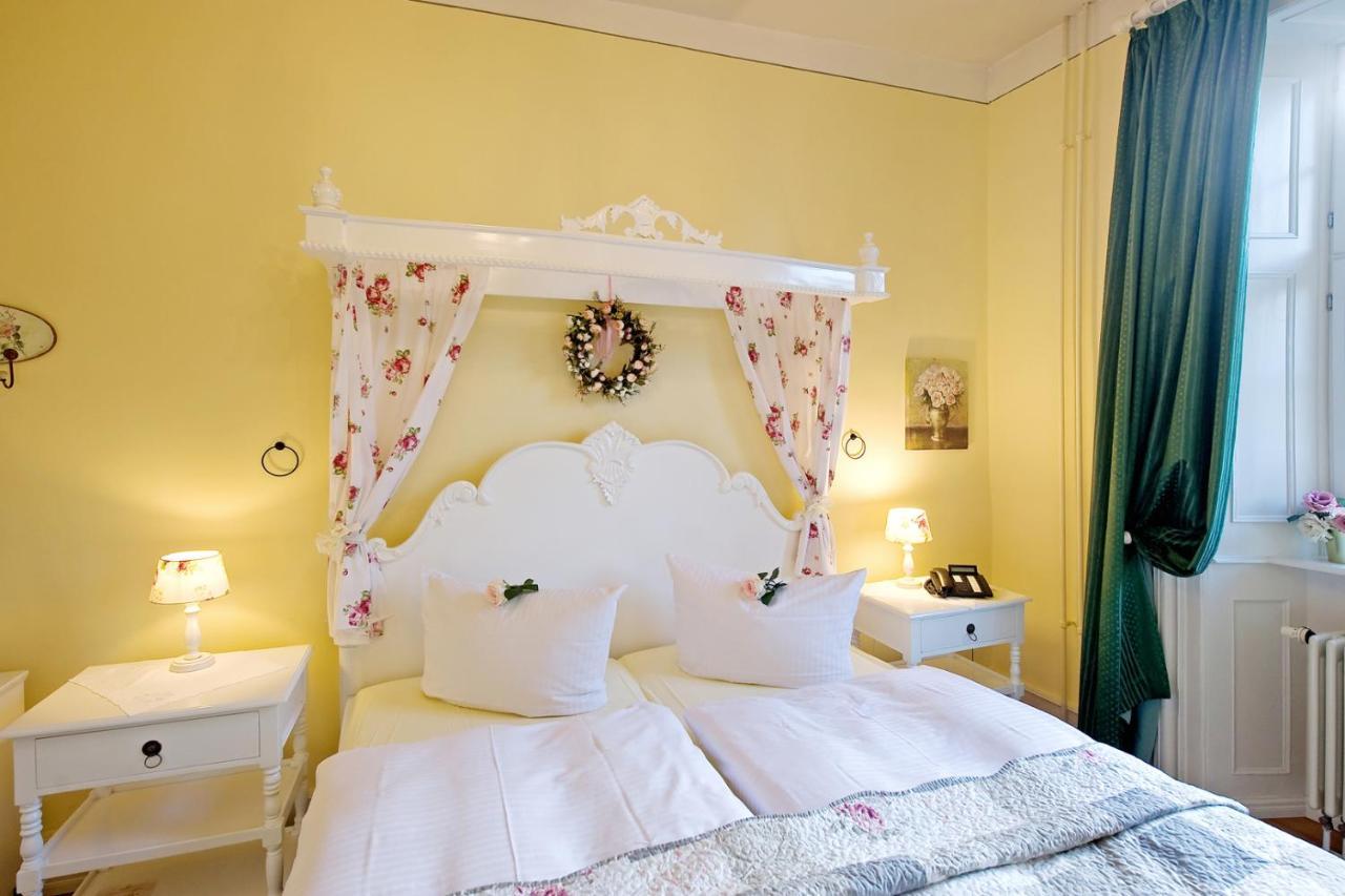 Schlosshotelgedern Zewnętrze zdjęcie