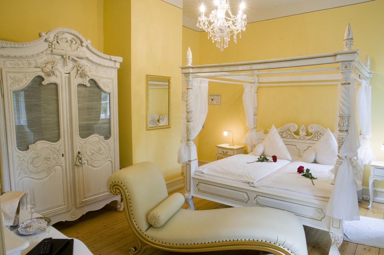 Schlosshotelgedern Zewnętrze zdjęcie